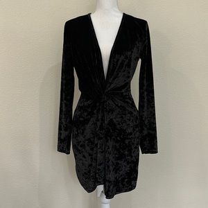 Missguided Black Velvet Long Sleeve Dress 6 Deep V Plunge #115